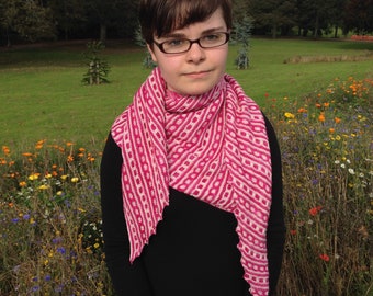 Chal redondo, redondo, moviéndose - Patrón PDF para tejer