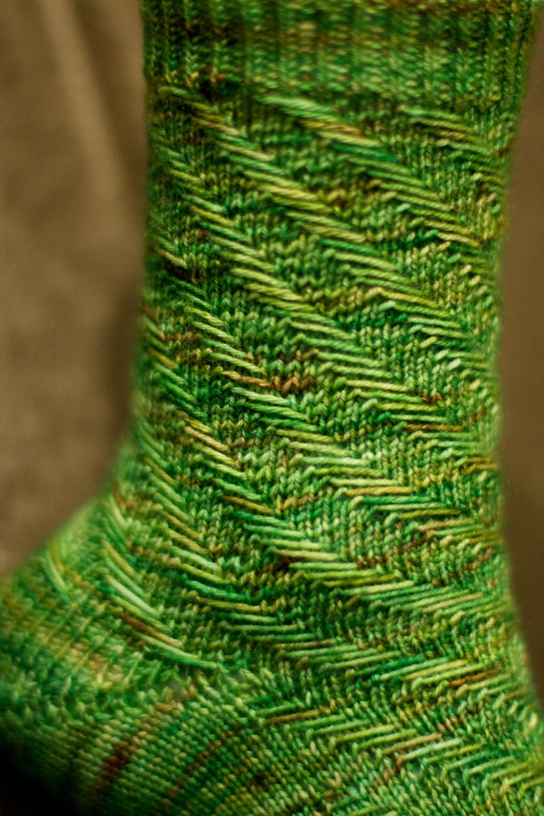 PDF Knitting Pattern Peppermint Mocha Socks