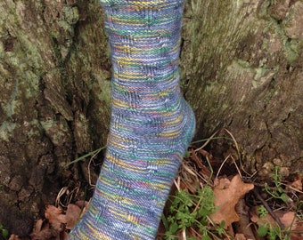 K-9 Says Affirmative Socks (Doctor Who Inspired) - PDF Strickanleitung