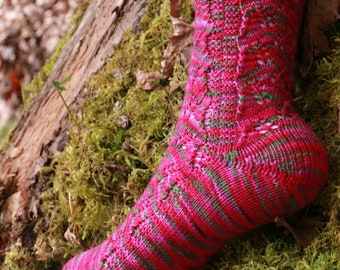 Disteln in der Blüte Socken - PDF Strickanleitung