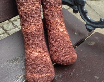 euglassia watsonia socks (Elementary Inspired) - PDF Knitting Pattern