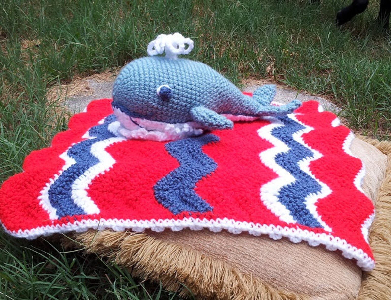 Crochet Soft Blue Whale Cuddle Blanket, Lovie, Snuggie Instant Download