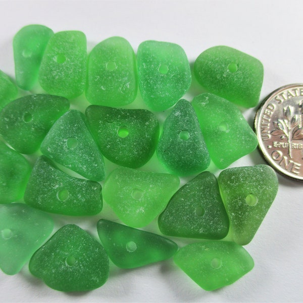 GENUINE SEA GLASS 13 mm Beads 20 Kelly Green Center Drilled Real Surf Tumbled Natural Greek Beach Found Seaglass Jewelry Quality Bead  C 520