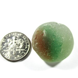 VÉRITABLE VERRE DE MER Marbre partiel Big Shooter Rouge Vert Blanc Oeil de chat Réel surf dégringolé Perle de verre de mer de plage non percée U 1910