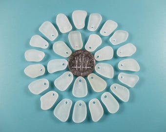 Auténtico cristal marino de 13 mm, 28 cuentas blancas impecables con perforaciones en la parte superior transparente, cuentas de joyería de cristal marino griego natural pulido para surf T 926