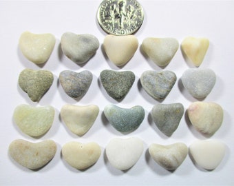 BEACH STONE HEARTS 20 Small Little Brown Grey White Cream Khaki Real Surf Tumbled Unaltered Undrilled Natural Rock Jewelry Beads Peb 2567