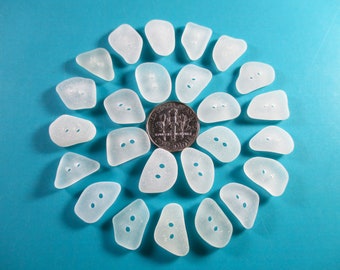 GENUINE SEA GLASS 15mm Botones 25 Impecable Dos Agujeros Blanco Claro Real Surf Caído Natural Raw Beach Seaglass Coser Cuentas de Punto Pero 353