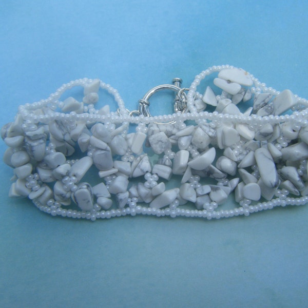 White Howlite Stone Chip Netted Bracelet