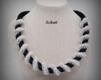 Black & White Seed Bead Necklace: Cellini Spiral Beadwoven Jewelry