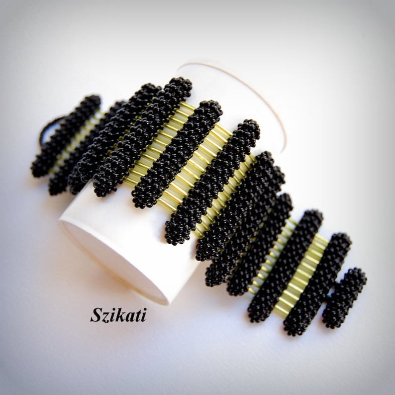 Black Green Beadwoven Cuff Bracelet OOAK Original Beadwork Women/'s Accessory Unique Bead Art Gift For Her Beaded High Fashion Jewelry