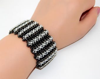 Beadwoven Cuff Bracelet: Gray Seed Beads, Pearl Accent, Metal-Free