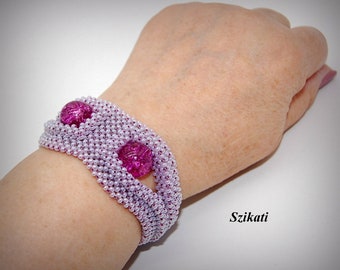 Light Purple Beadwoven Metal-free Bracelet, Elegant Women's Accessory, OOAK Beaded High Fashion Jewelry, Gift for Her, Unique Seed Bead Art