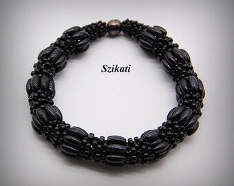 Black Beadwoven Bracelet: OOAK Elegant Fashion Jewelry