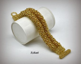 Gold Beadwoven Bracelet: Metal-Free Elegant Two-Strand Jewelry