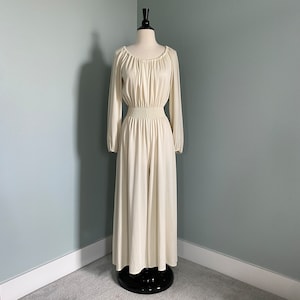 Lillie Rubin Cream/Beige Knit Jumpsuit 1970s or early 1980s