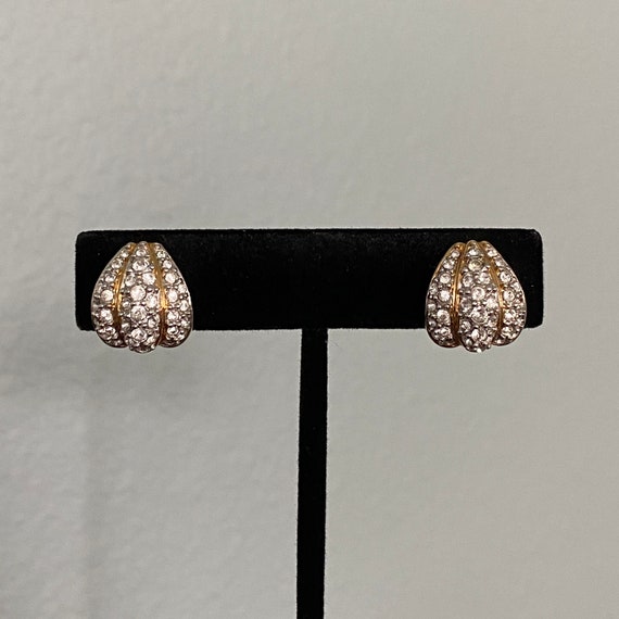 Beautiful Genuine Swarovski Clip On Crystal Earri… - image 1