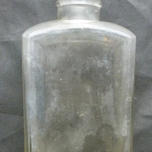 QUACK MEDICINE BOTTLE-Porter&#39;s-Pain King-Hand Blown-1890s