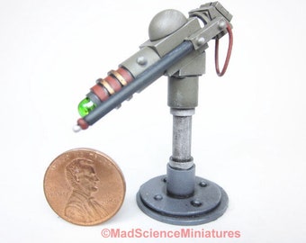 Halloween Dollhouse Miniature Frankenstein Lab Quantum Torch D373 1:12 Scale Model Spooky Weird Victorian Mad Science Laboratory