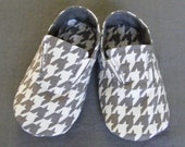 Baby Shoes Pattern - Little Man