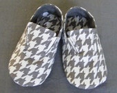 Baby Shoes Pattern - Little Man