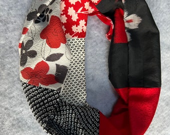 Dramática bufanda kimono infinita de seda. ENVÍO GRATIS A EE. UU.