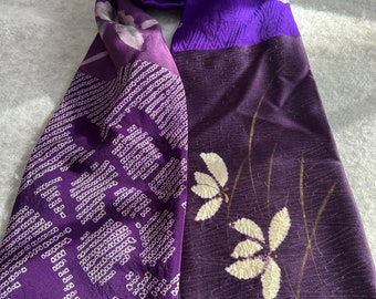 Bufanda de seda floral morada ENVÍO GRATIS A EE. UU.