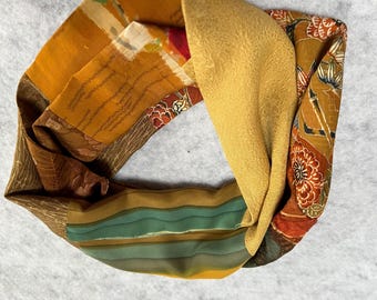 Bufanda infinita de seda en colores otoñales