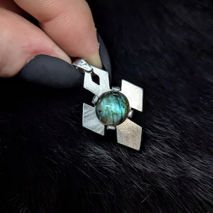 NOVA Pendant / Aluminum mini silver gemstone pendant star shapped delicate futuristic