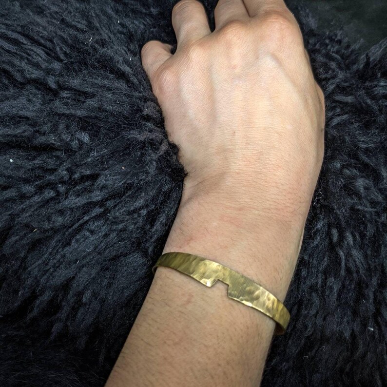 AMAZONIAN Cuff / Brass