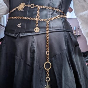 Handmade Brass Star Waist Chain - Belly Dance, Cosplay, renaissance faire corset jewelry belly dance