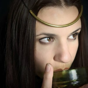 Simple Golden Forehead Circlet for costume and Festivals, Renaissance Fairs, cosplay, weddings made from metal brass with adjustable chain.
