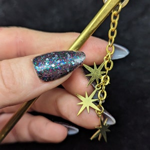 Star Dangle Hair Stick: Golden Fantasy Hair Pin