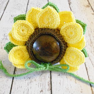 Crochet Sunflower Bonnet Newborn to 6-12 Months Photo Prop image 3