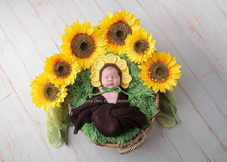 Crochet Sunflower Bonnet Newborn to 6-12 Months Photo Prop image 1