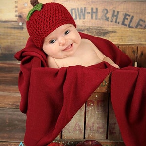 Crochet Apple Hat-Newborn to 12 Months-Photo Prop