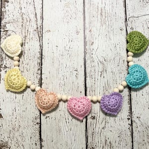 Gehaakte slinger/slinger met regenbooghart