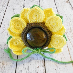 Crochet Sunflower Bonnet Newborn to 6-12 Months Photo Prop image 4