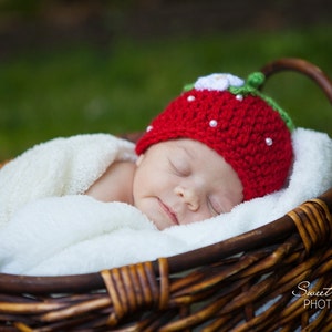 Crochet Strawberry Hat-Newborn to Adult