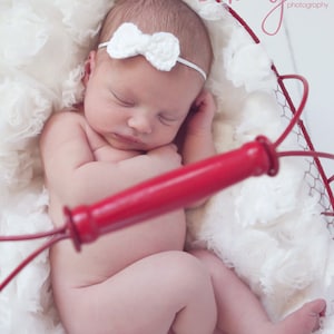 crochet bow on skinny elastic-white-newborn to adult