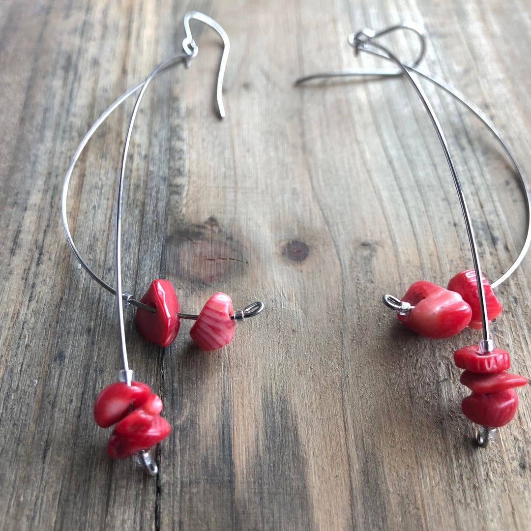 Boucles D'oreilles Pendantes Emma Woodhouse – Perles Roses Corail, Alliage, Neuves Avec étiquettes