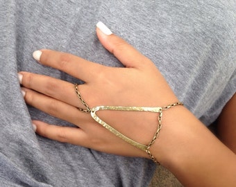 TUNISIA HANDPIECE // Gold Bracelet, Antique Brass Bracelet, Gold Handpiece, Finger Bracelet, Brass Handpiece