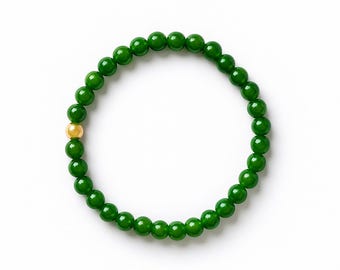 Bracciale con perline di giada verde e perlina decorativa in oro o argento sterling