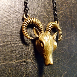 Tiny Ram Goat Head Big Horn Trophy Necklace