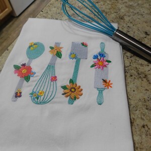 Kitchen Utensils in Bloom Kitchen towel