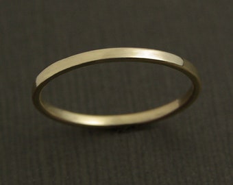 Gold-Ring • 8ct / 333 Gold • 1,5 mm Breite • Echtschmuck • handgefertigt