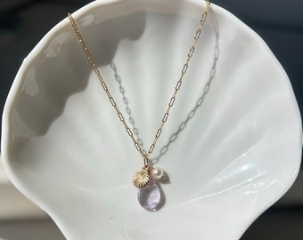 Delicate Beach Necklace, Summer Necklace, Beach jewelry, Amethyst and pearl Necklace,Shell charm necklace, Tiny shell necklace, Gift for her