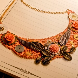 Collana di corallo rosa steampunk lolita collo