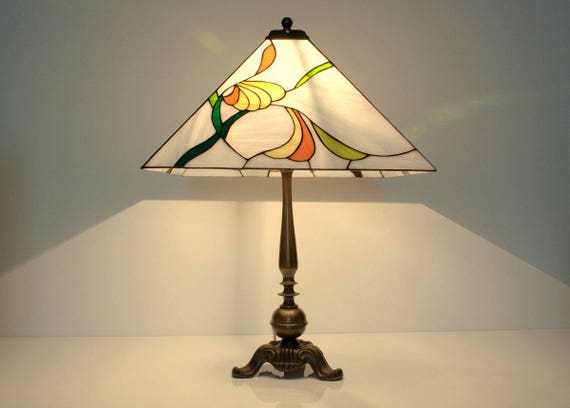 bedside tiffany lamps