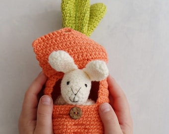 Conejito de Pascua y una casa de zanahoria patrón de crochet PDF juego conjunto de juguetes para niños pequeños