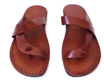 brown leather flip flops ladies